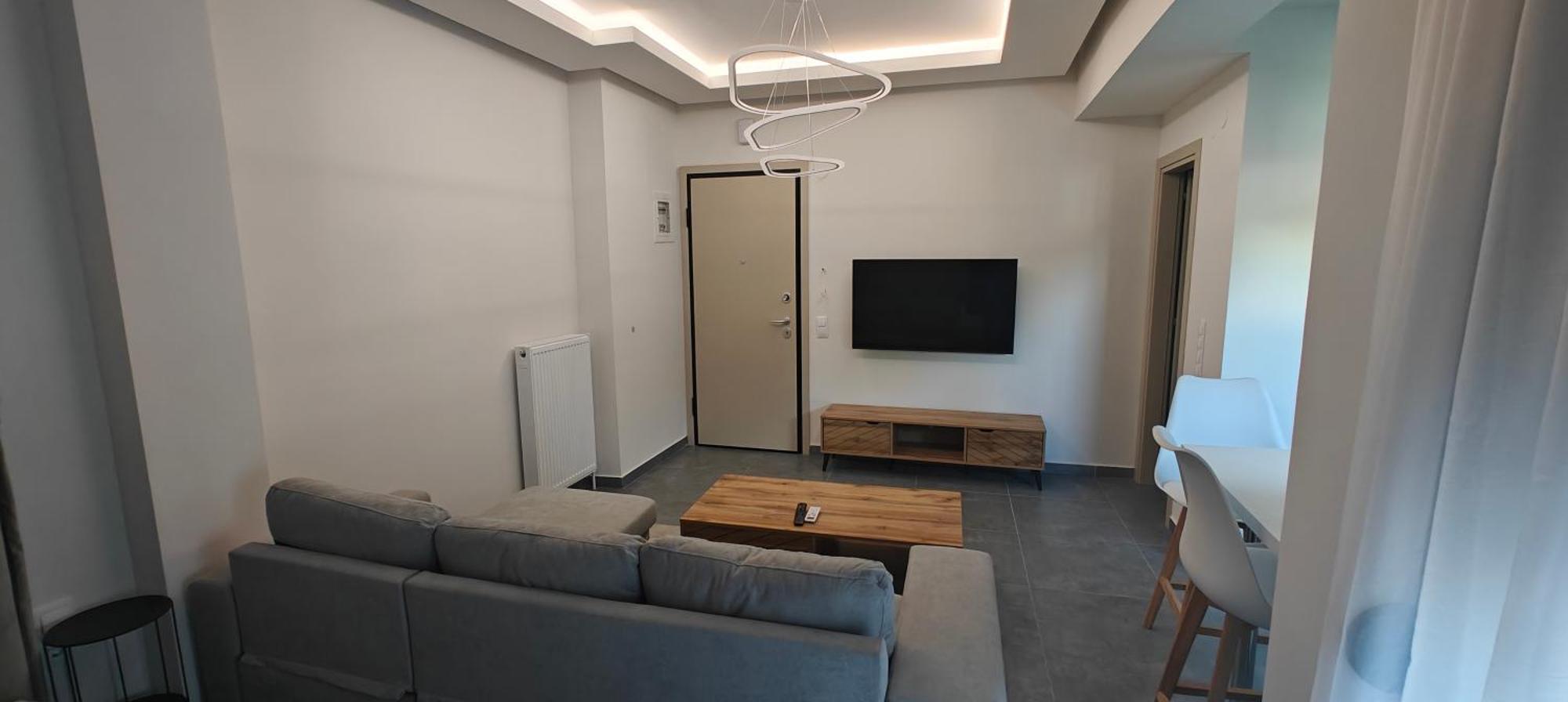 Ina'S Crib Hotel Síndos Екстериор снимка